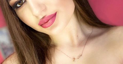 HotMia Profile picture - HotMia