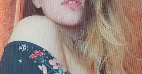 Lovely Elly Profile picture - Lovely Elly