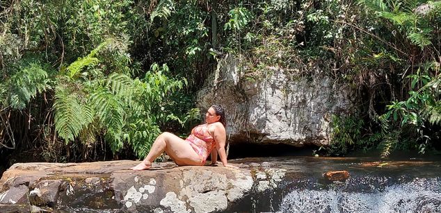 Model - Selene mature