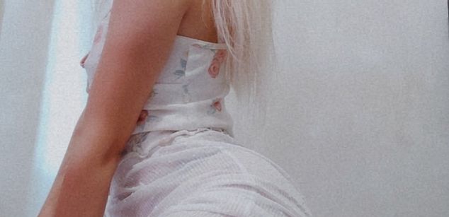AliceSmiles fetish Model - AliceSmiles fetish