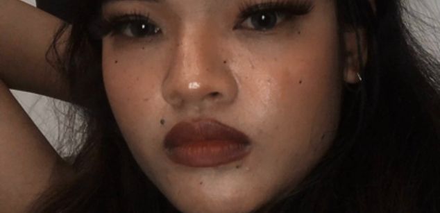 Lilly Tan Model - Lilly Tan