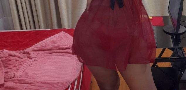 Model - AndreinaGrey sextoy