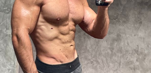 Ronnie_XXX sexyguy Model - Ronnie_XXX sexyguy