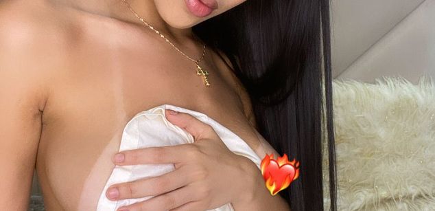 Model - KylieWhite joi