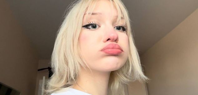 Model - Kerri bj