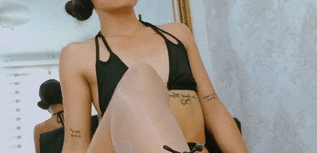 Model - NicoleEsposito latina