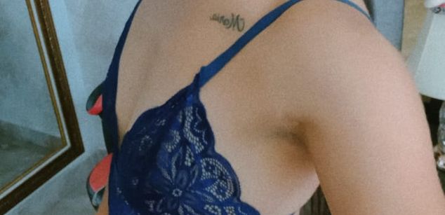 NicoleEsposito latina Model - NicoleEsposito latina