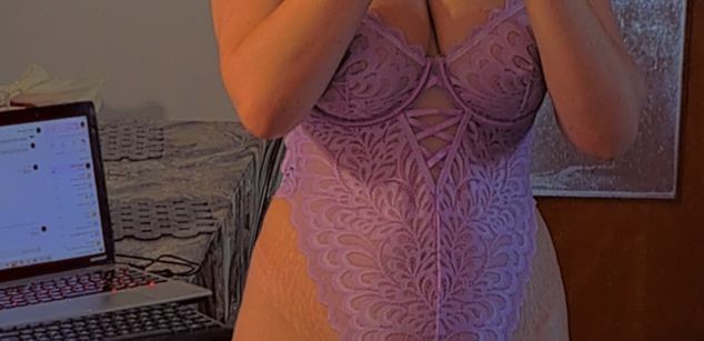 Model - Coco Chanel bigbreasts