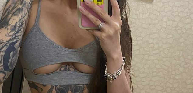 NaomiLisss slim Model - NaomiLisss slim