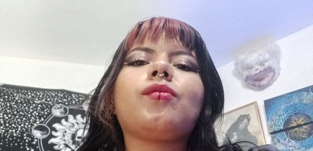 Model - Pandora femdom