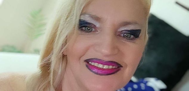 Model - LeilaHot69 squirt