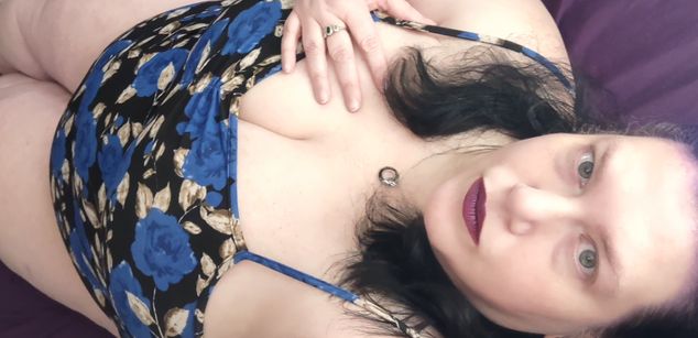 Model - MistressKalah bigass