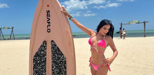 Aly Queen cum Model - Aly Queen cum