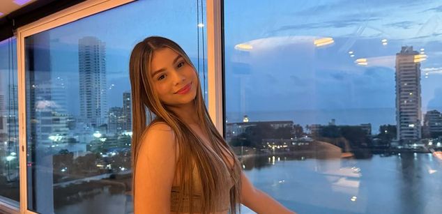 Dulce18 submissive Model - Dulce18 submissive