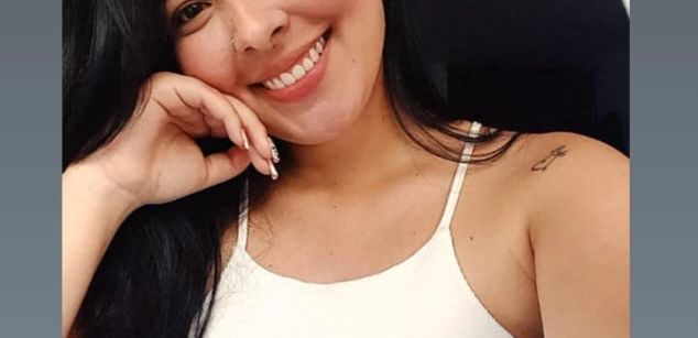 Model - Iris Moira feet