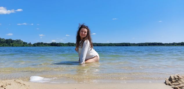 Model - Karina Hart dirty