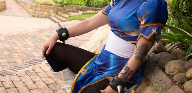 Model - Agata Bolton bigass