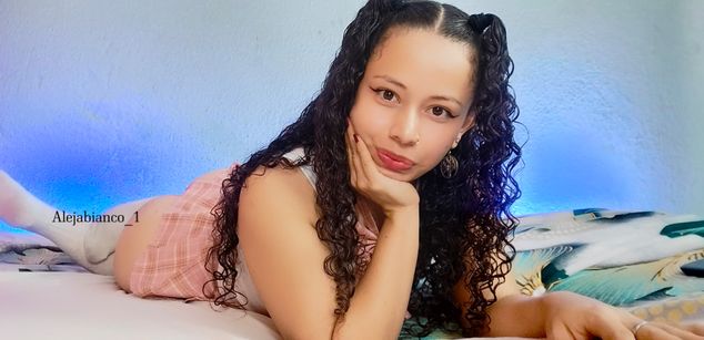 Model - Alejabianco_1 joi