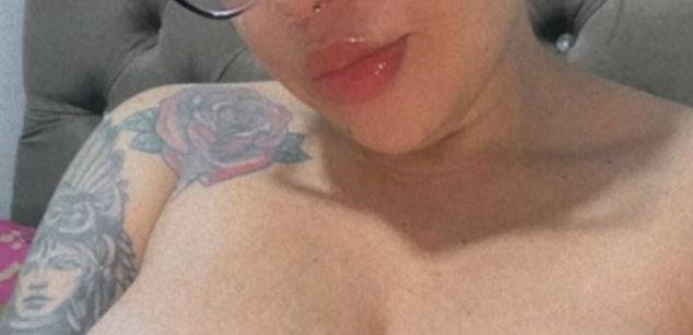 Model - dreabusty hairy