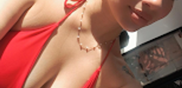 Mia Thomsom horny Model - Mia Thomsom horny