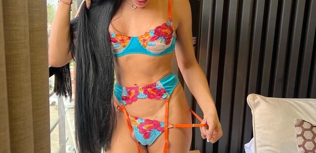 Aly Queen cum Model - Aly Queen cum