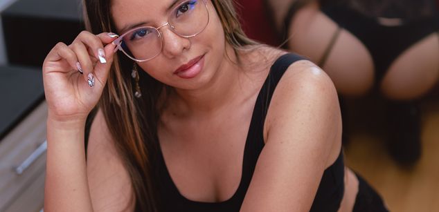 Vahiolet_smith bigass Model - Vahiolet_smith bigass