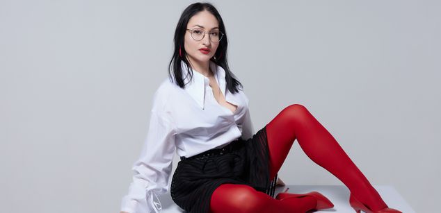 Model - StefanaJerome sweet