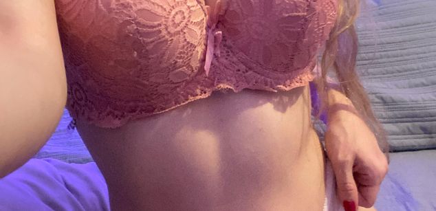 Model - Heidy Kung teen