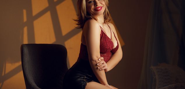 Victoria findom Model - Victoria findom