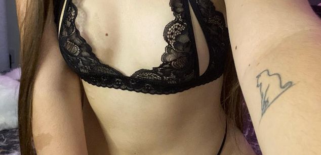 Aixa Miller DEEPTHROAT Model - Aixa Miller DEEPTHROAT