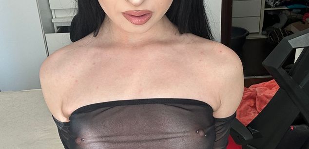 Scarlett Jakobs squirt Model - Scarlett Jakobs squirt