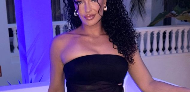 Model - UK_Olivia_xx sph