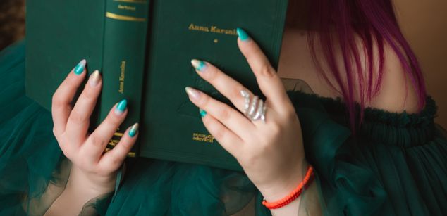 Model - ARUNY findom