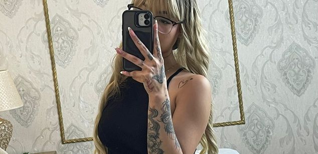 Cata Stones latina Model - Cata Stones latina