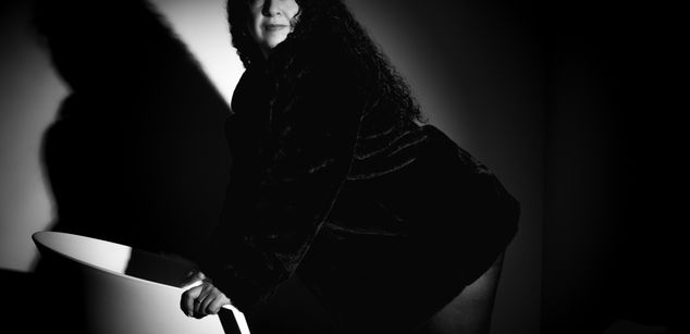 Model - AdeleSmithh heels