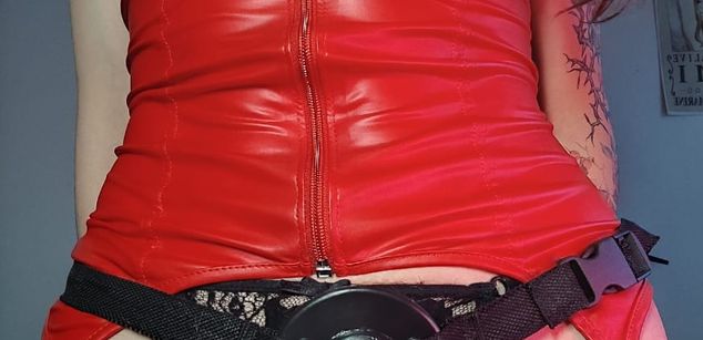 Mistress Maxima FEMDOM Model - Mistress Maxima FEMDOM