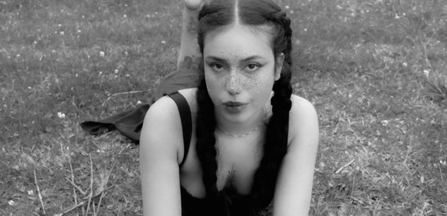 Lanaa squirt Model - Lanaa squirt