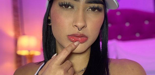 Elisa Peters latina Model - Elisa Peters latina