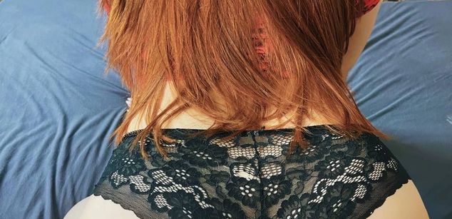 Model - Emeralda cuckold