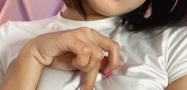 Nahayo submissive Model - Nahayo submissive