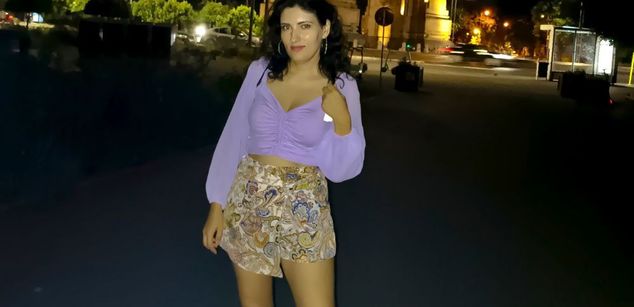 Model - AmyTS bigdick