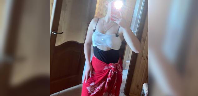 Model - ladyred18 Hot