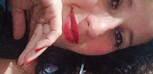 Model - Eimy Sanchez feet