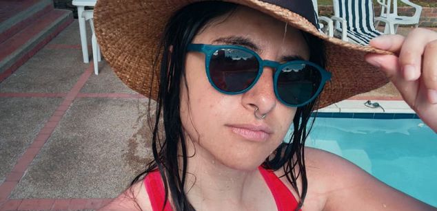 Model - DANI hairyarmpits