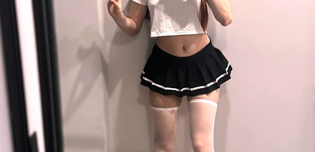 Model - Pretty Betty findom