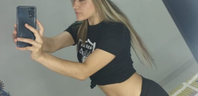 ZoeWillis domination Model - ZoeWillis domination