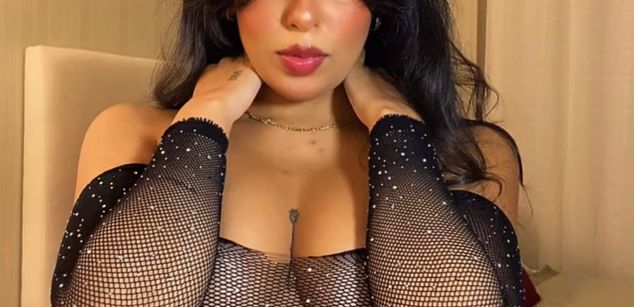 Ladia anal Model - Ladia anal