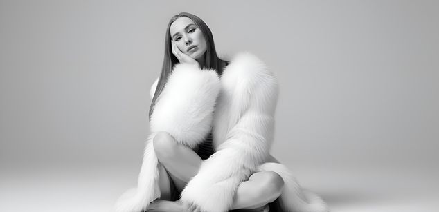 LadyPosh mistress Model - LadyPosh mistress