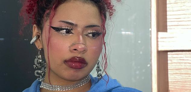 Idun Brunette dirty Model - Idun Brunette dirty