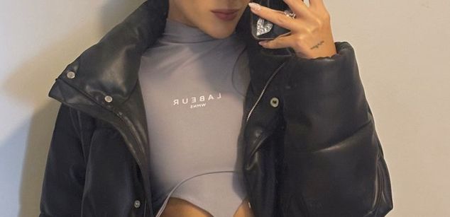 Model - Danny Cr feet